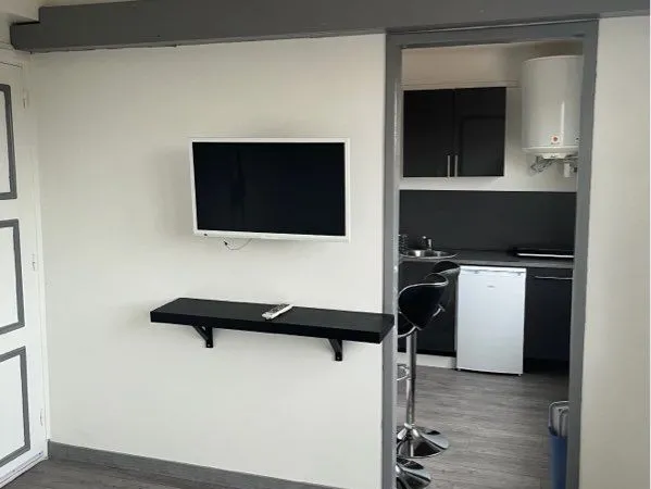 Studio meublé de 20 m² à louer - Douai - 500 charges comprises