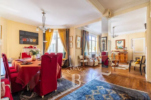Appartement 5 pièces 124 m²