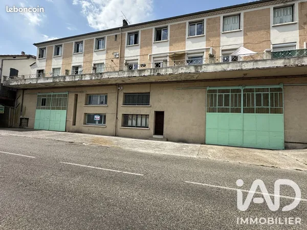 Immeuble 320 m²