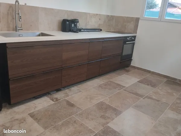 Logement atypique Vente Le Castellet 4p 40m² 75000€