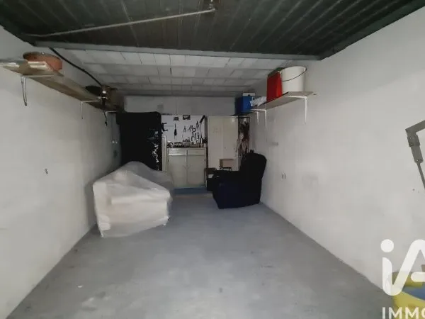 Parking 16 m²