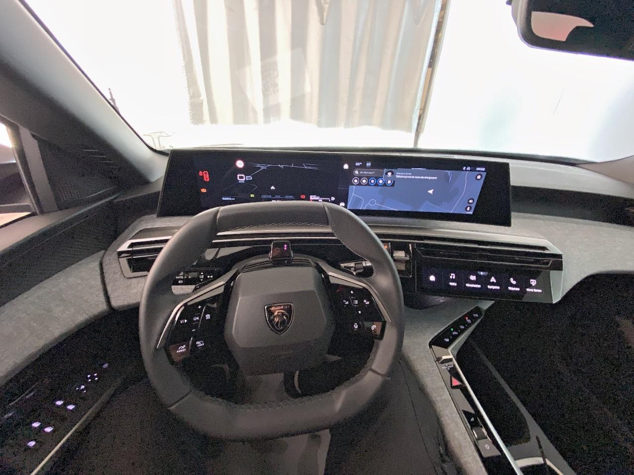 Peugeot 3008 hybrid 145 e-dcs6 allure — photo 12