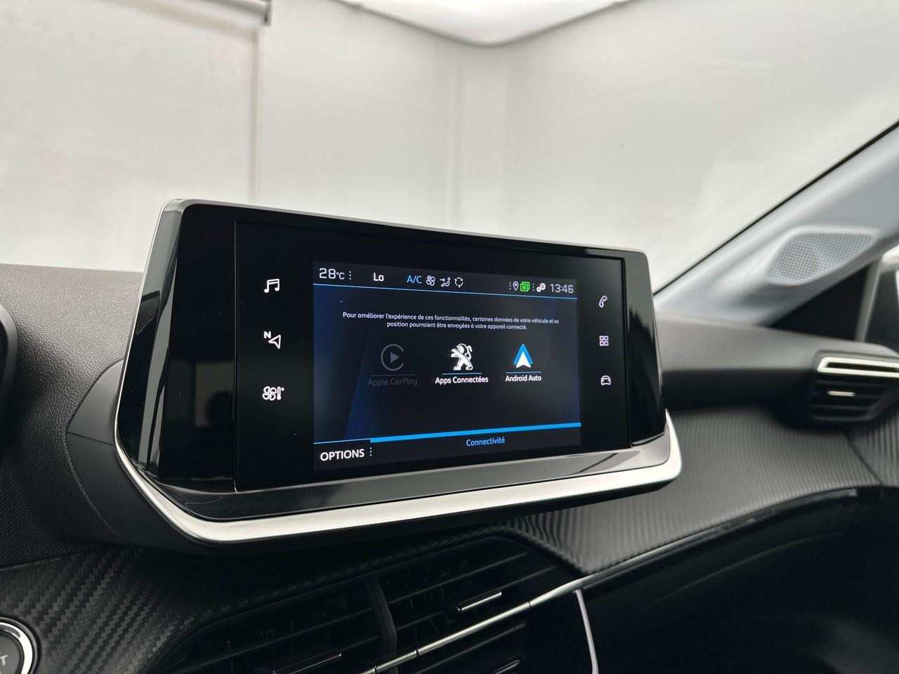 Peugeot 208 puretech 100 s&s bvm6 allure — photo 24