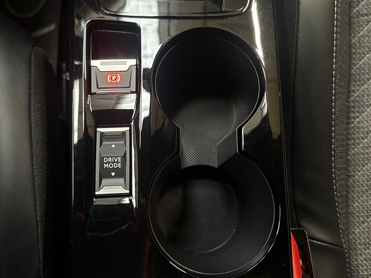 Peugeot 2008 1.2 puretech 130ch s&s allure eat8 — photo 21