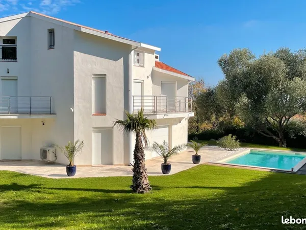 [LOUÉ MEUBLÉ] Villa de Prestige 225 m² - DPE A - Ramonville (31520)