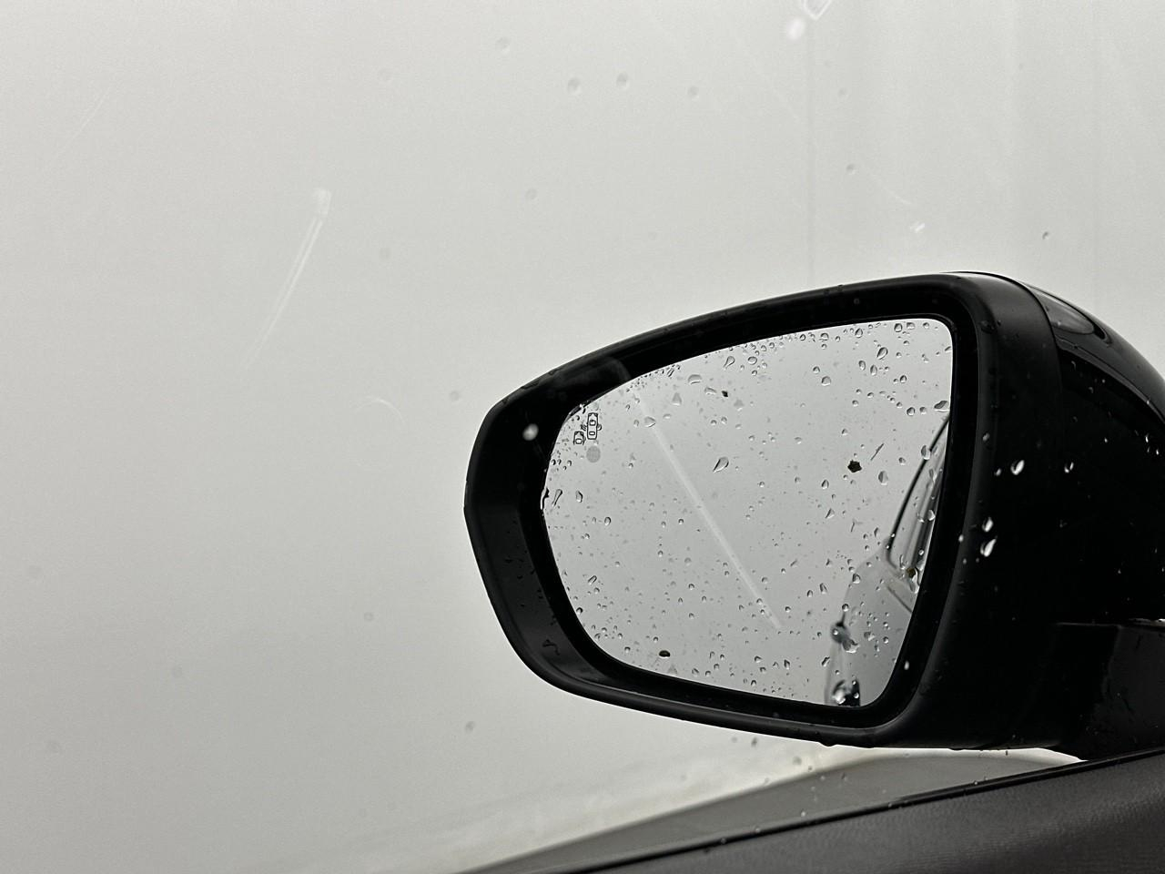 Peugeot 3008 puretech 130ch s&s eat8 allure pack — photo 15