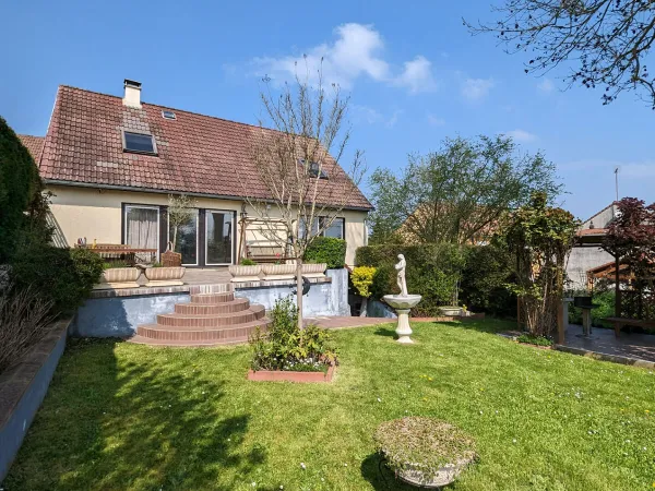 Maison 7 pièces 145 m²