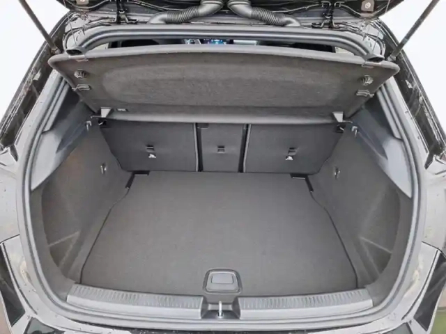Mercedes Cla 200 d amg line — photo 10