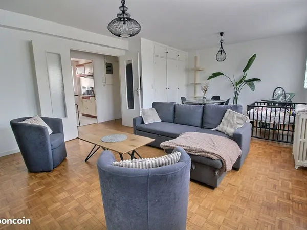 F3 lumineux 65 m² - balcon sud-ouest - ascenseur - Le Havre centre