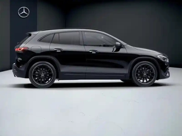 Mercedes Gla 250 e amg line — photo 18