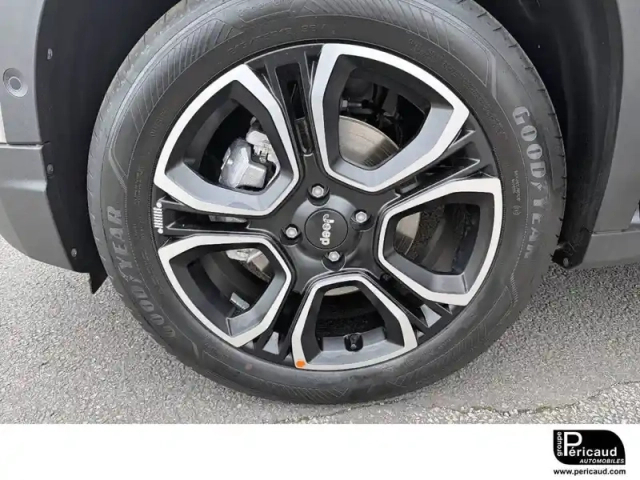Jeep Avenger 1.2 turbo t3 110 ch e-hybrid bvr6 — photo 39