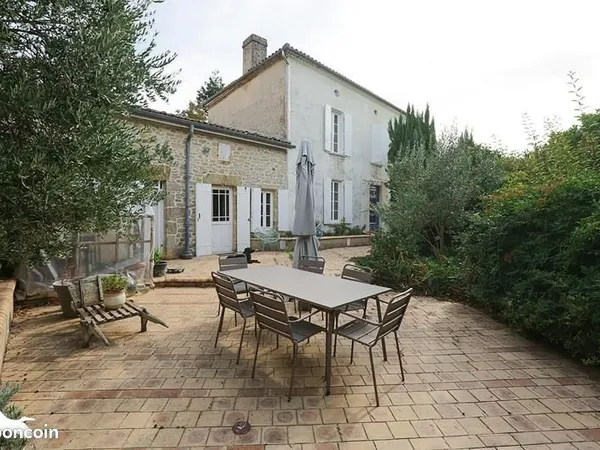 Maison 5 pièces 181 m²