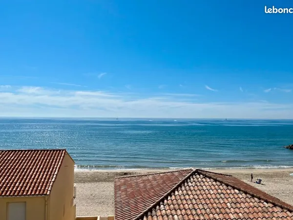 T2 duplex 47m² climatisé, pieds dans l'eau à Palavas-les-Flots — Location 9 mois (bail mobilité ou é