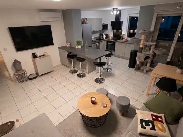 Appartement 3 pièce 63 m² en rez-de-jardin avec jardin privatif