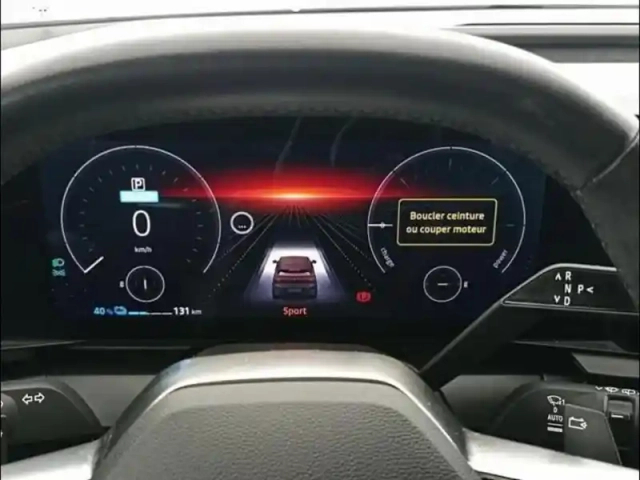 Renault Megane e-tech electric ev60 220ch techno optimum charge — photo 11