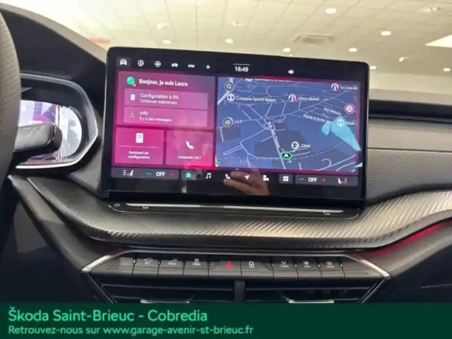 Skoda Octavia combi 2.0 tdi scr 150ch sportline dsg7 — photo 12