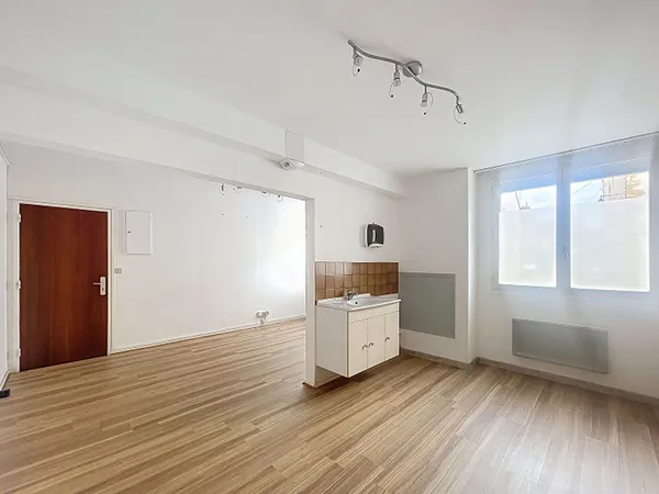 Bureaux 3 pièces 62 m²
