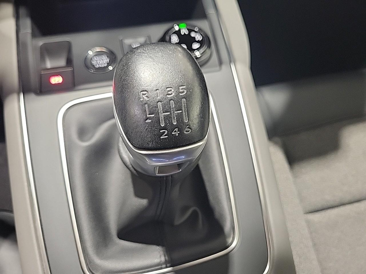 Citroën C5 Aircross puretech 130 s&s bvm6 feel — photo 17