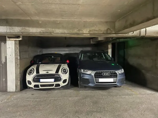 Parking 10 m²
