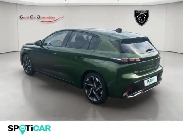 Peugeot 308 phev 180ch allure pack e-eat8 — photo 3
