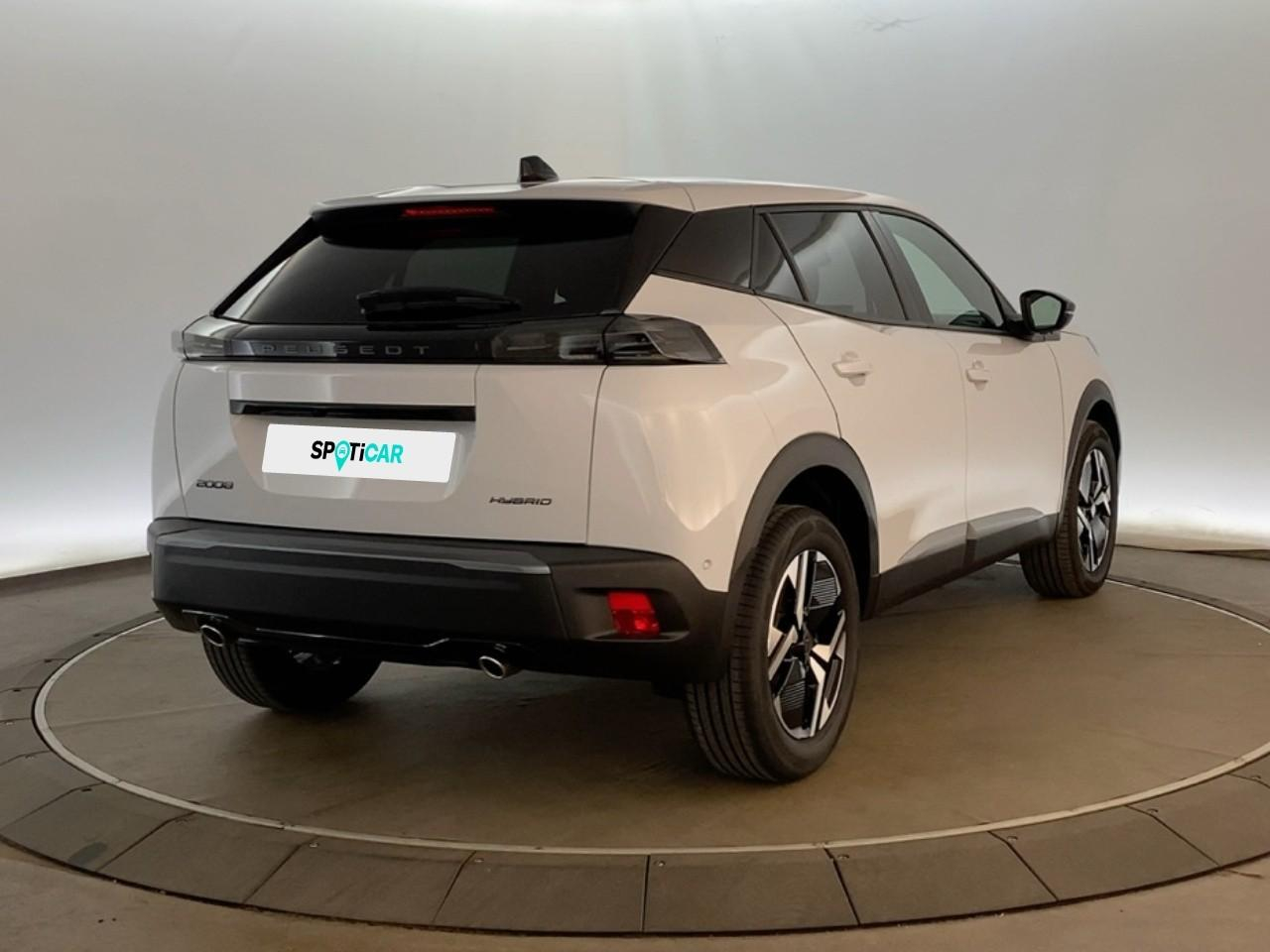 Peugeot 2008 hybrid 145 ch e-dcs6 allure — photo 7