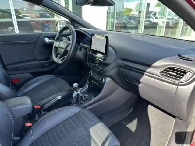 Ford Puma 1.0 flexifuel 125ch s&amp;s mhev st-line x vivid ruby edition — photo 13