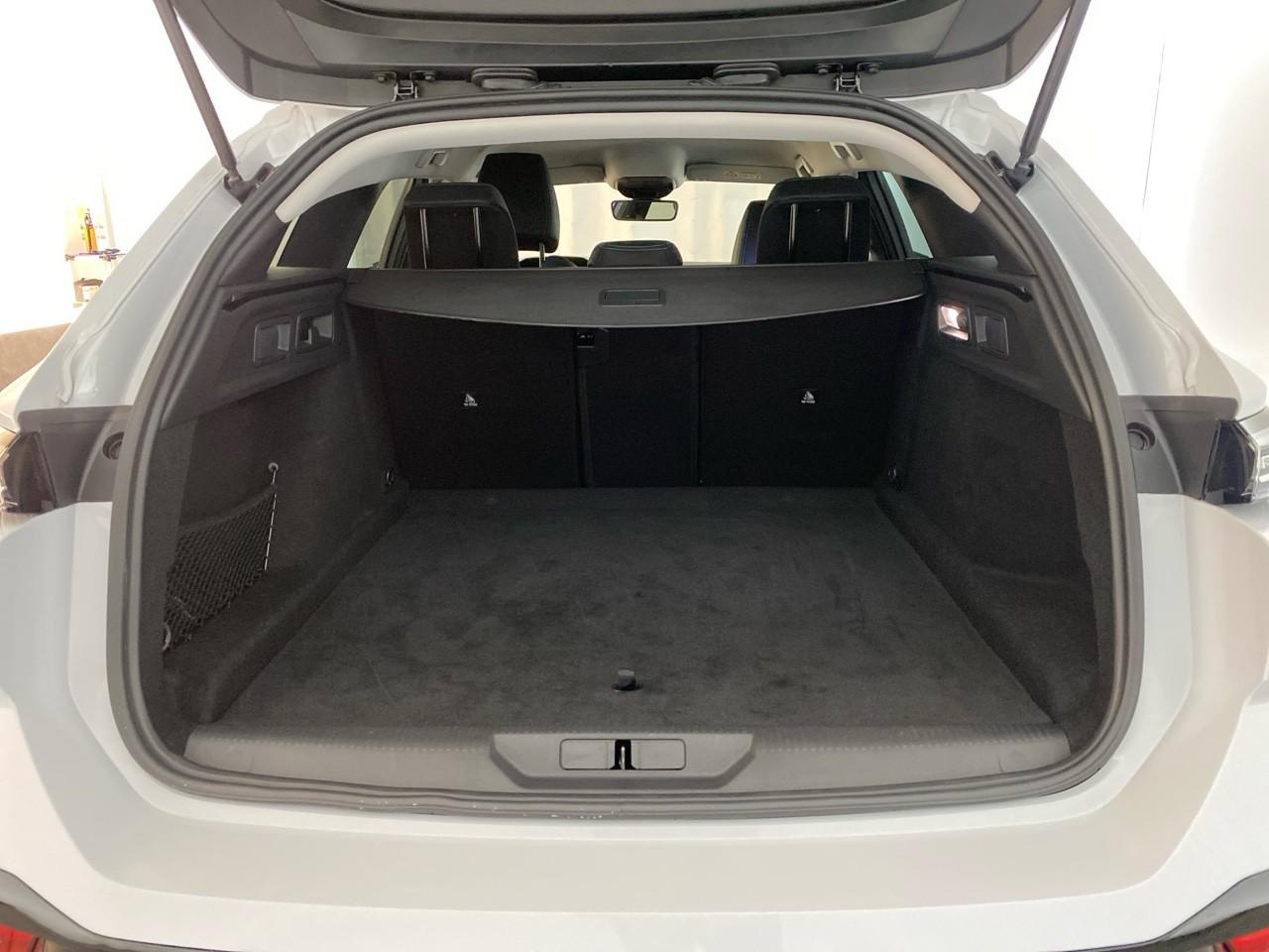 Peugeot 308 sw hybrid 145 e-dcs6 allure — photo 6