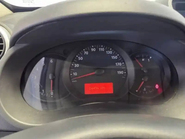 Renault Kangoo blue dci 80 — photo 31