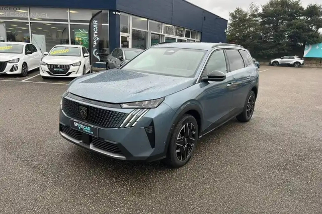 Peugeot 5008 hybrid 145 ch e-dcs6 — photo 2