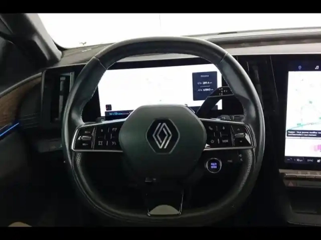 Renault Megane e-tech electric ev60 220ch iconic optimum charge — photo 4