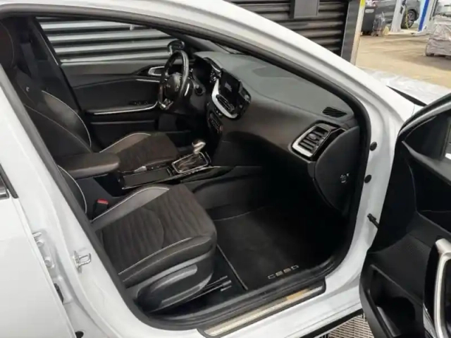 Kia Ceed 1.5 t-gdi 160ch gt line dct7 — photo 10