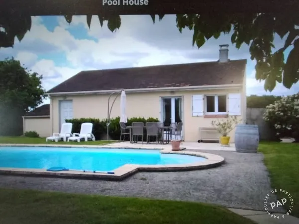 Studio 1 pièce 50 m²