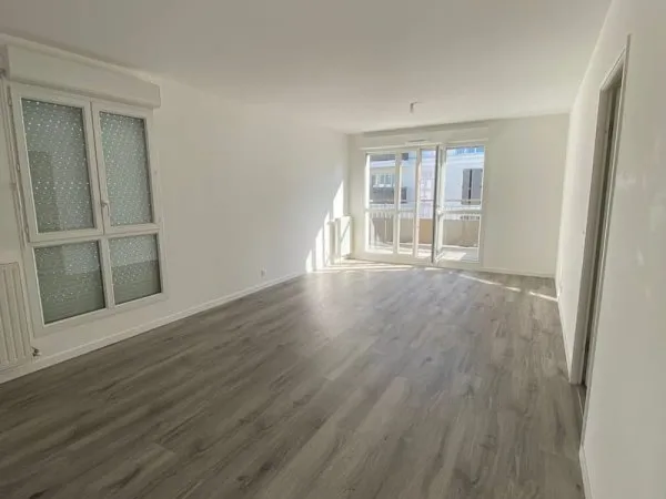A louer appartement T5 + parking