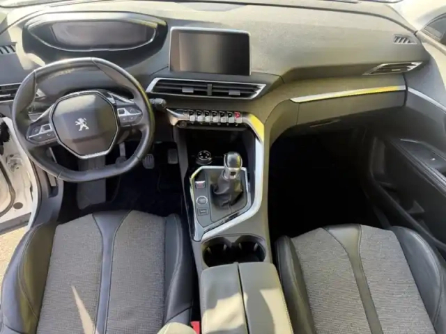 Peugeot 5008 1.5 bluehdi 130 allure — photo 10