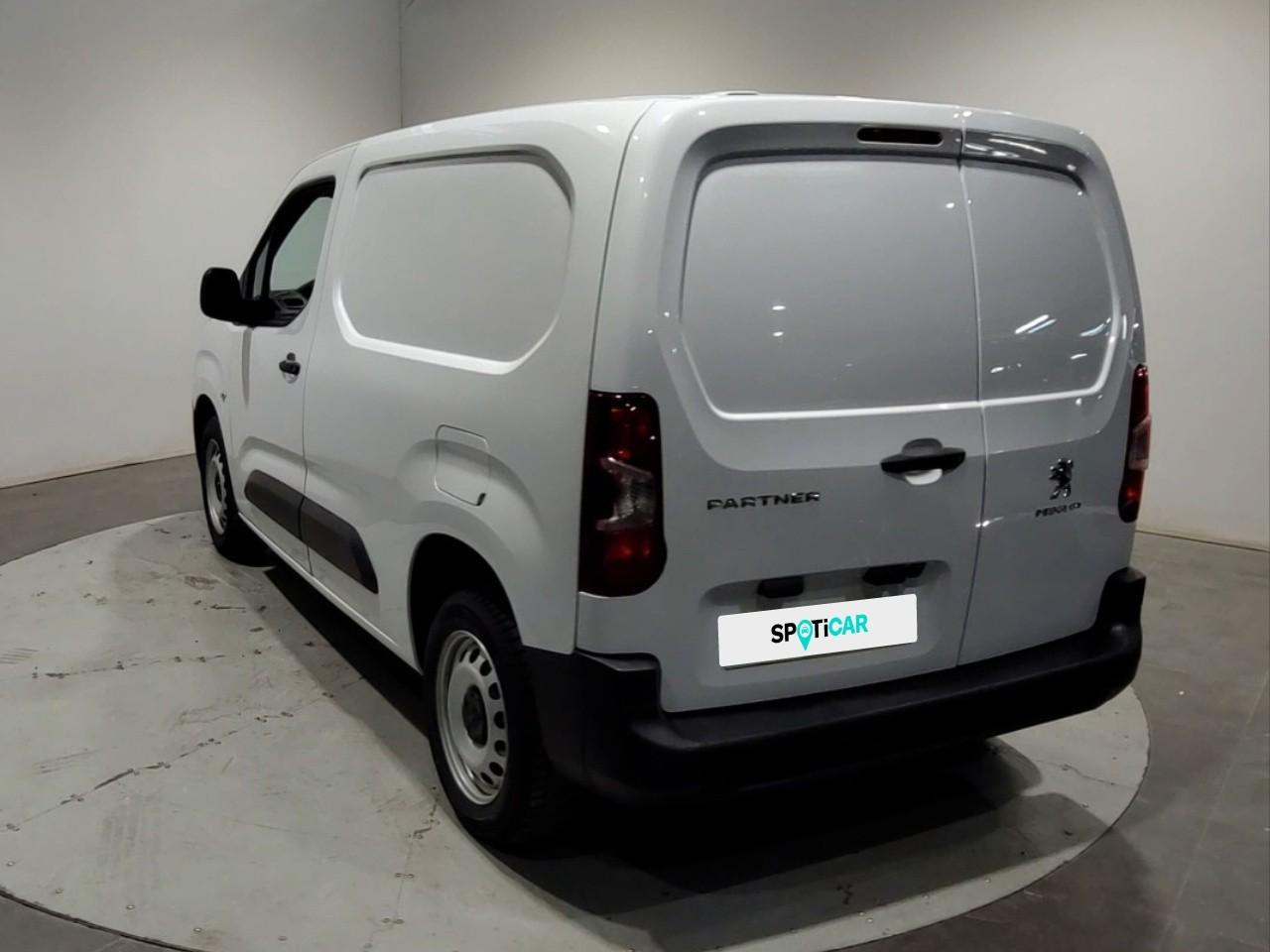 Citroën C3 Aircross puretech 130 s&s eat6 shine pack — photo 3