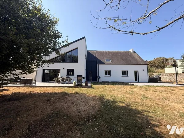 Maison 7 pièces 226 m²