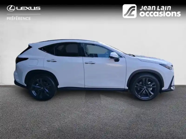 Lexus Nx 450h+ 4wd hybride rechargeable — photo 4