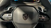 Peugeot 2008 1.2 Hybrid 145ch Style e-DCS6 — photo 25