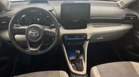 Toyota Yaris 116h Iconic 5p MY22 — photo 11