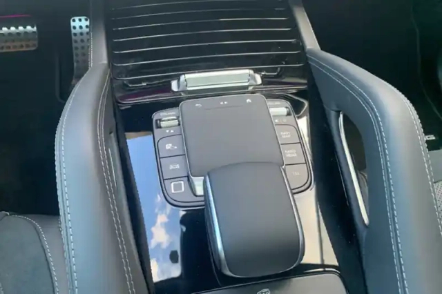 Mercedes Gle coupé 53 hybride amg tct 9g-speedshift amg 4matic+ — photo 25