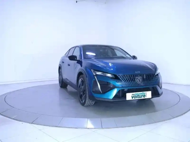 Peugeot 408 phev 225 e-eat8 — photo 28
