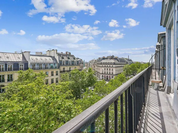 Bureau 2641 m²