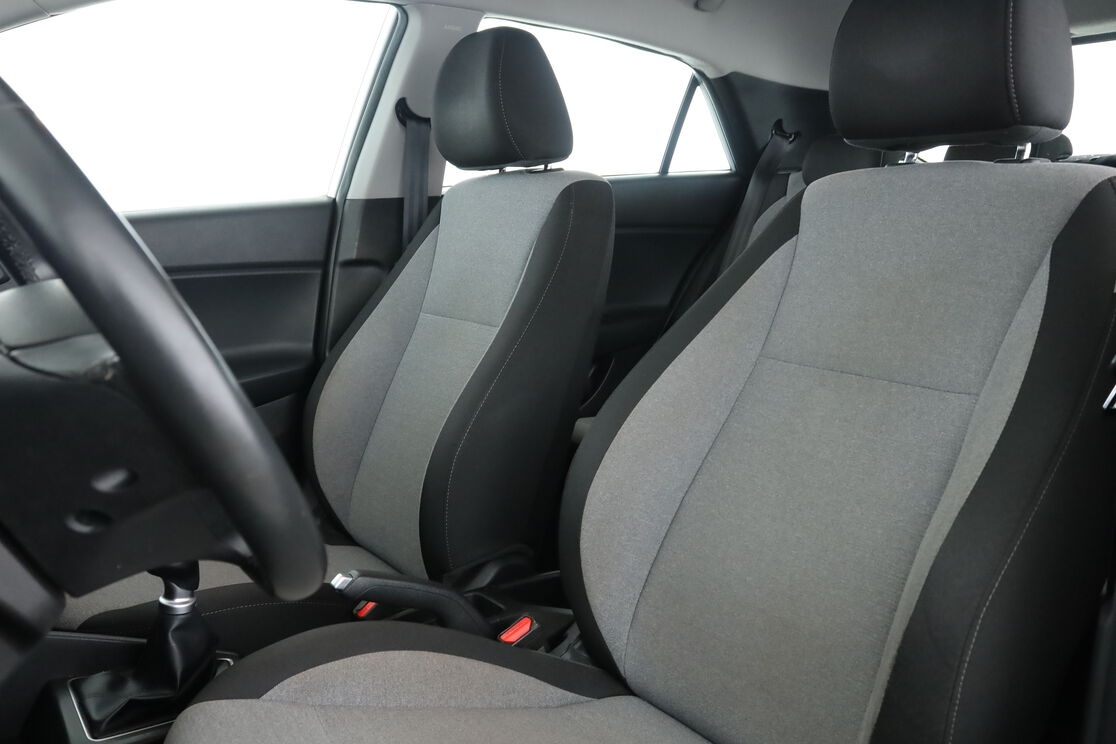 Hyundai i20 1.2 Intuitive — photo 9