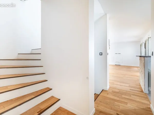Duplex 5 pièces 106 m²