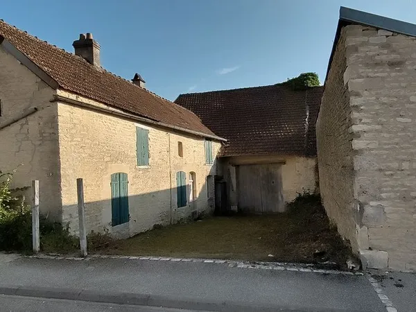 Lot 2 maisons avec terrain