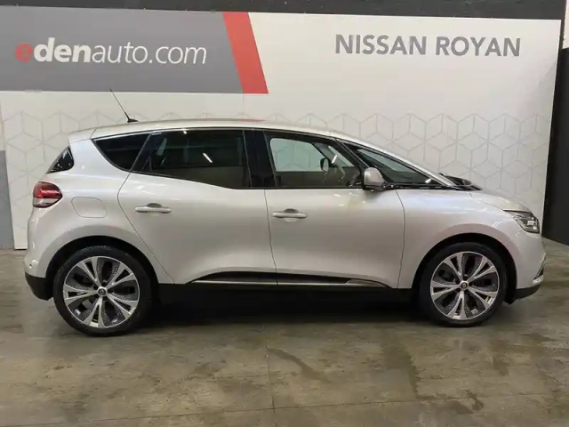 Renault Scenic dci 160 energy edc — photo 11