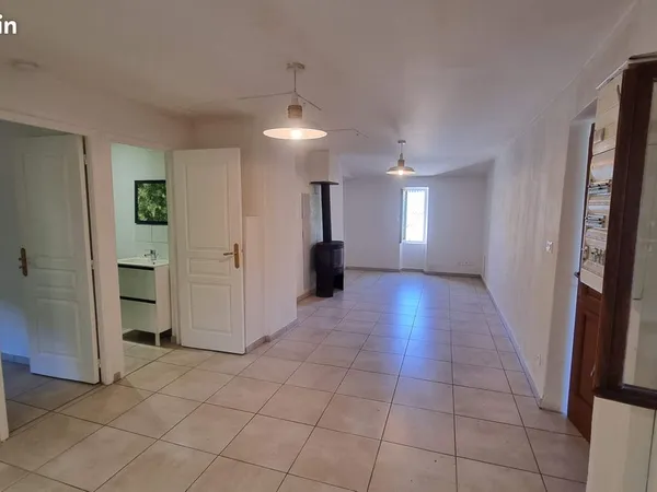 Appartement F3 hameau Fourques