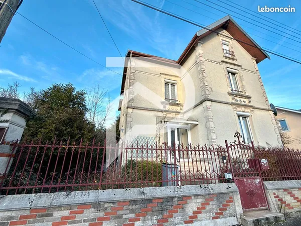 Maison 7 pièces 165 m²