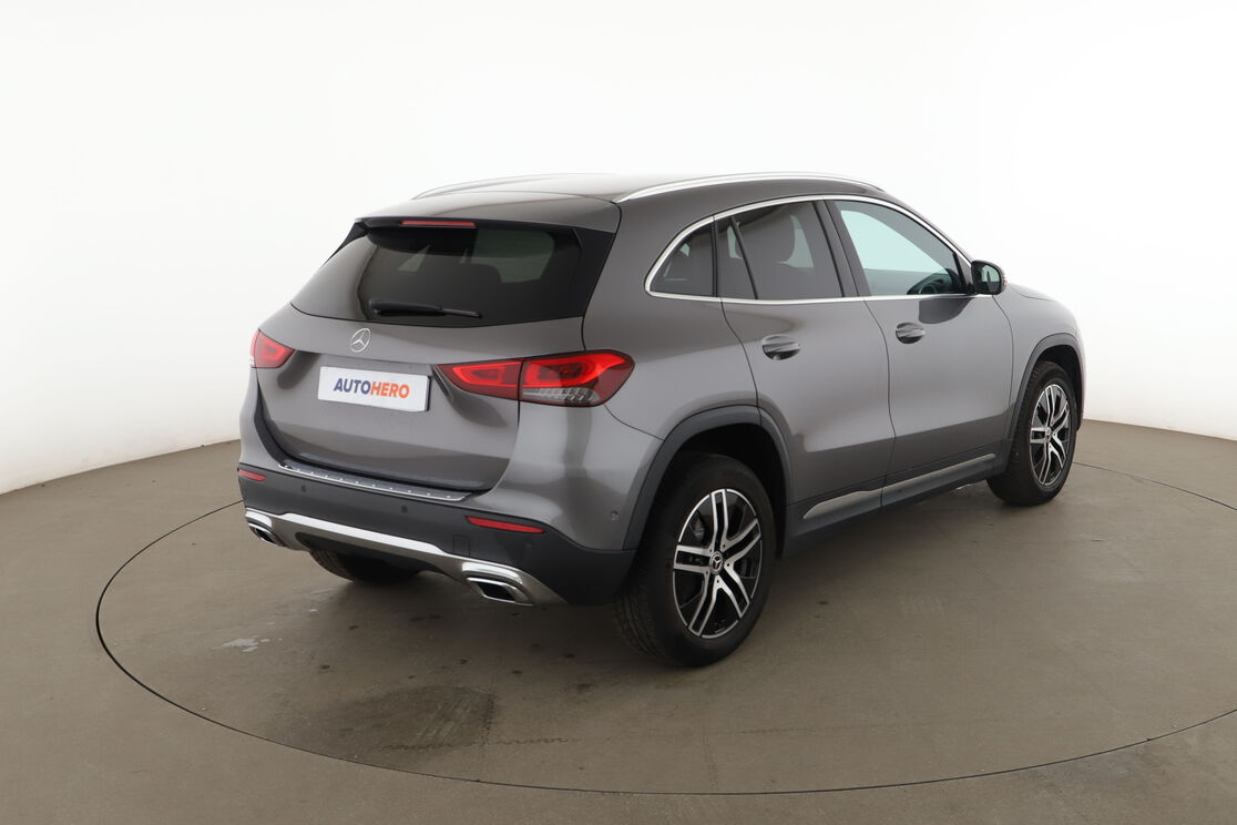 Mercedes-Benz GLA 200 d Progressive Line DCT — photo 5