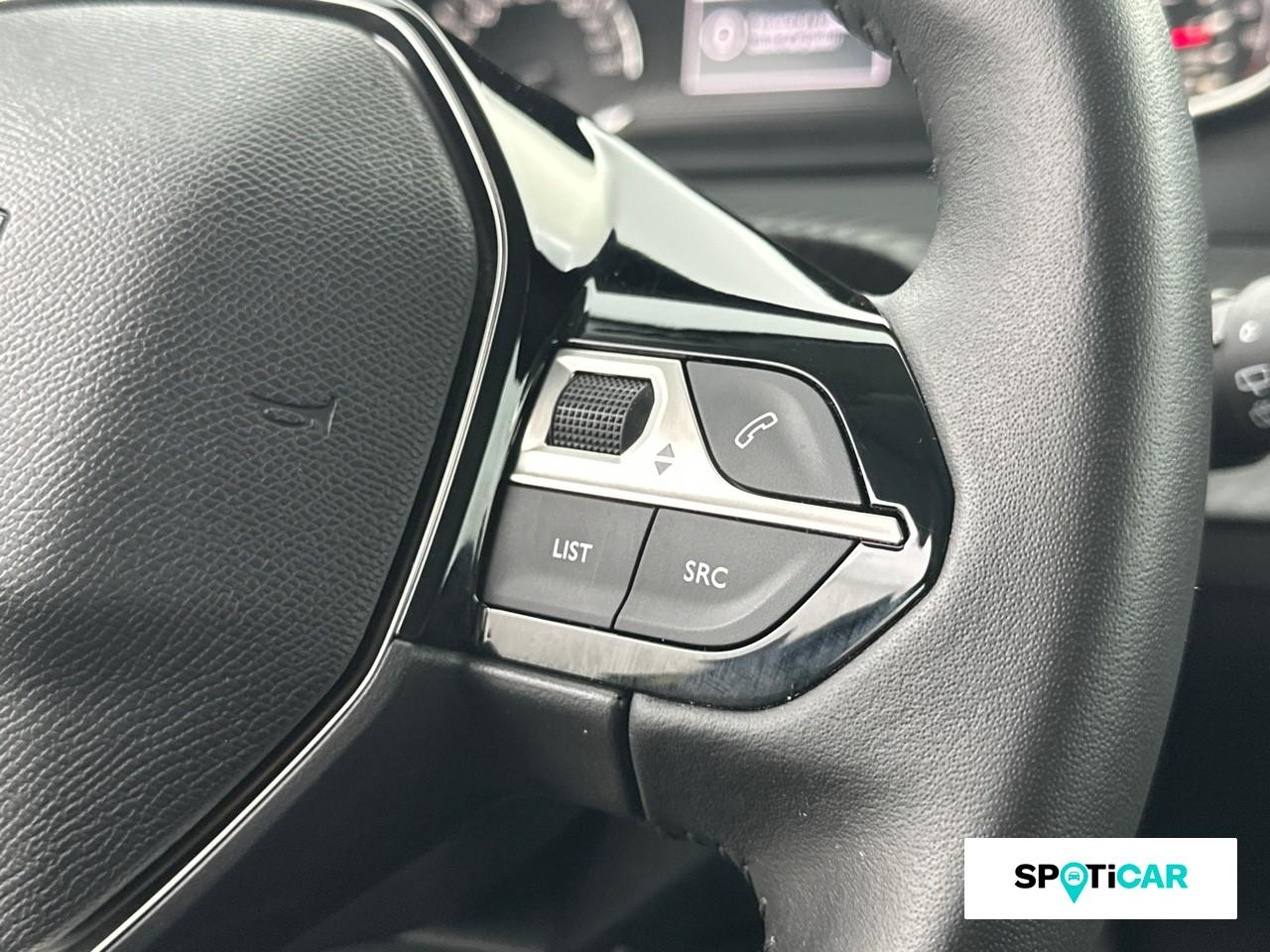 Peugeot 208 1.2 puretech 100ch s&s active — photo 18